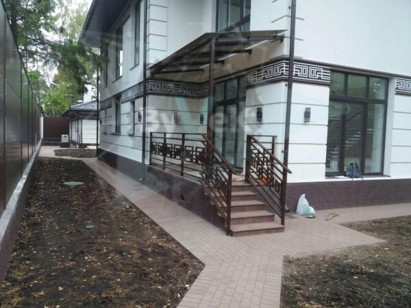 Козырёк 4